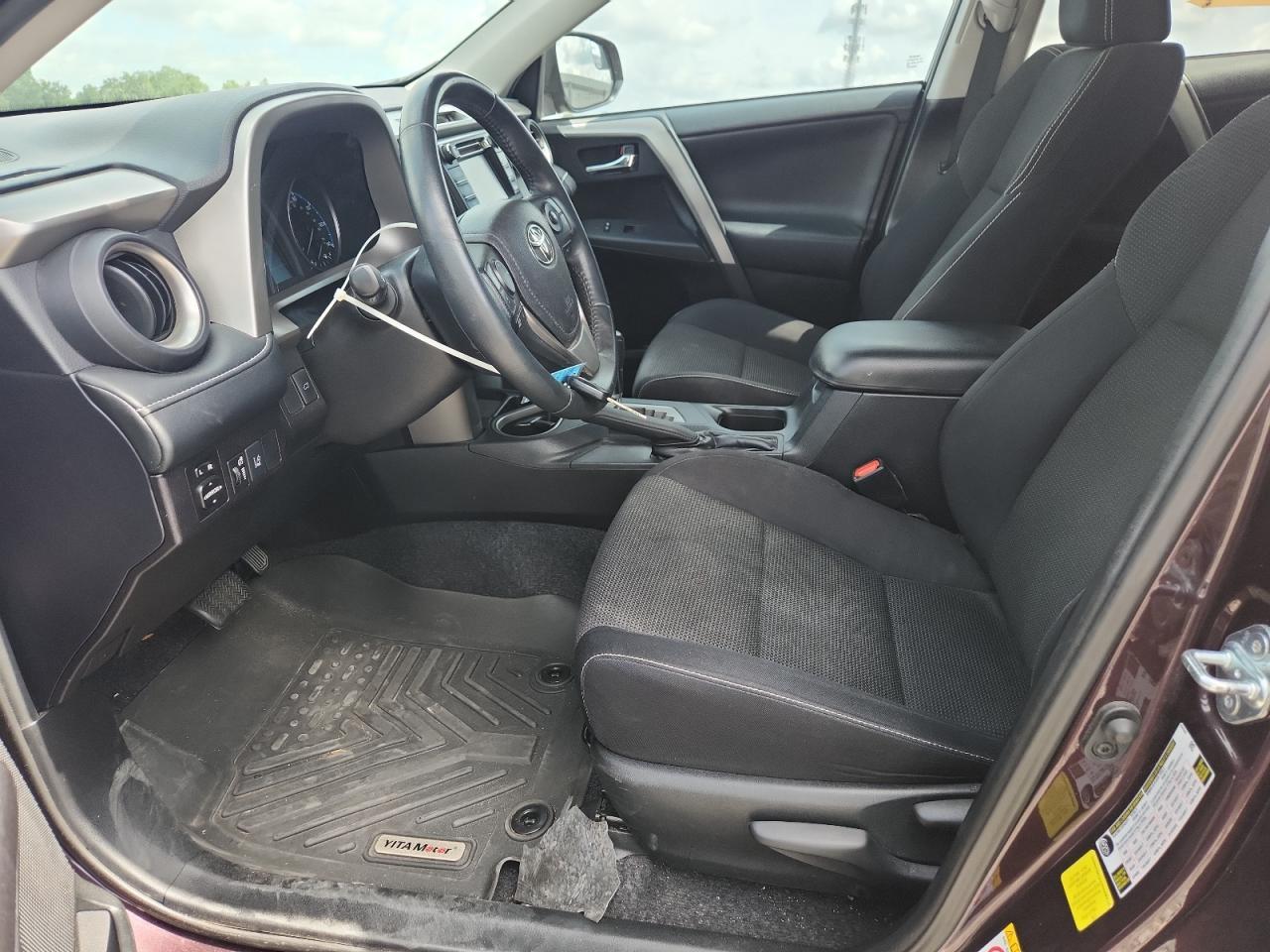 2017 TOYOTA RAV4