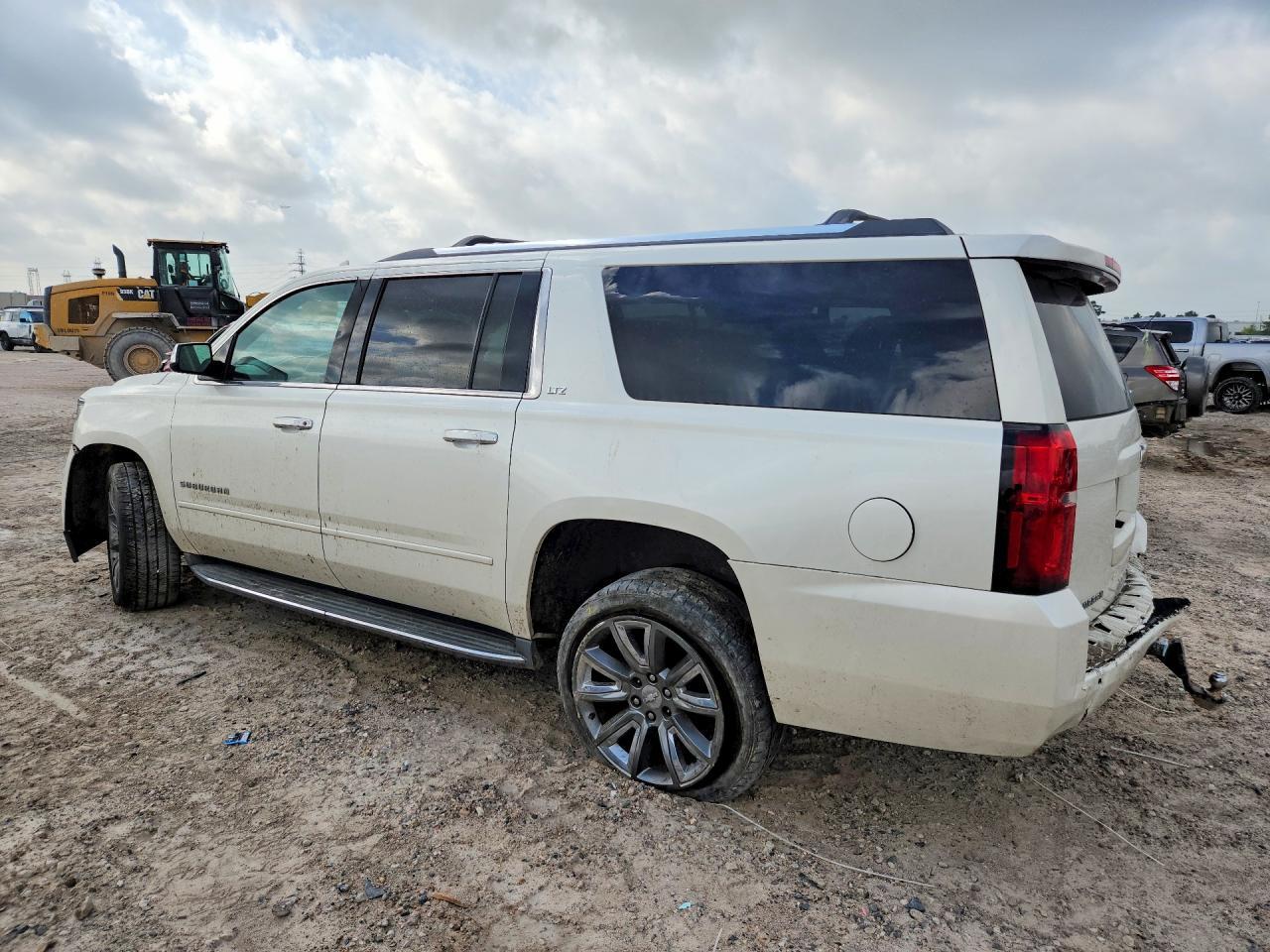 2015 CHEVROLET Suburban