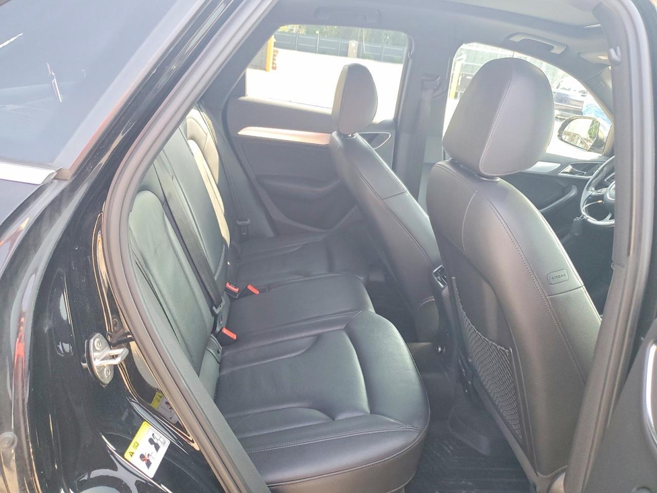 2015 AUDI Q3