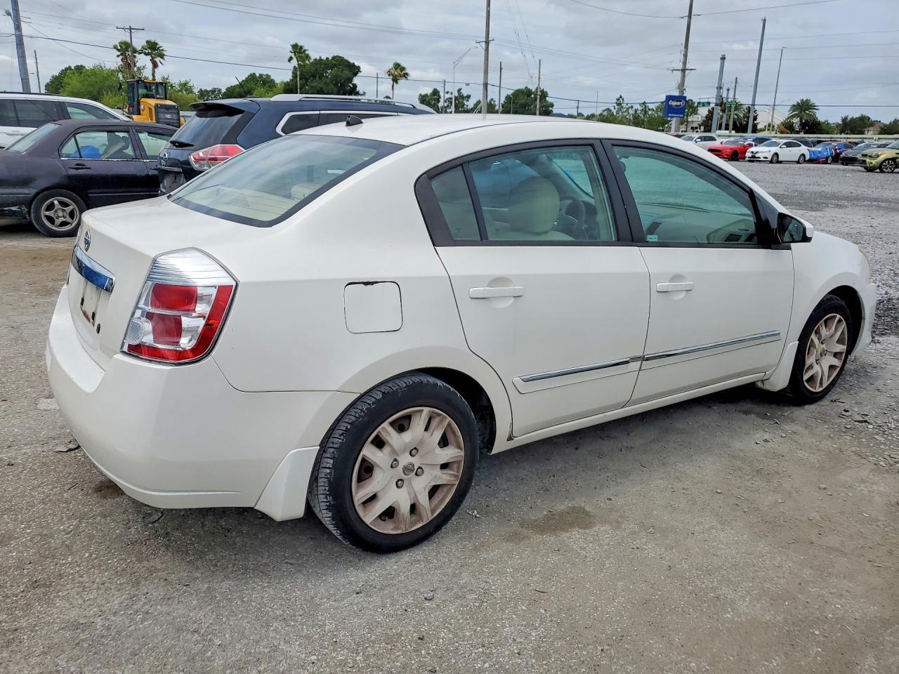 2010 NISSAN SENTRA
