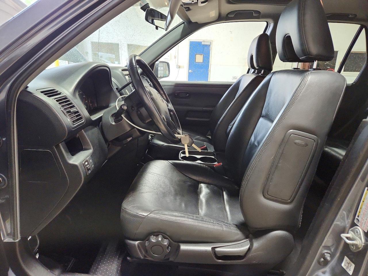 2005 HONDA CR-V