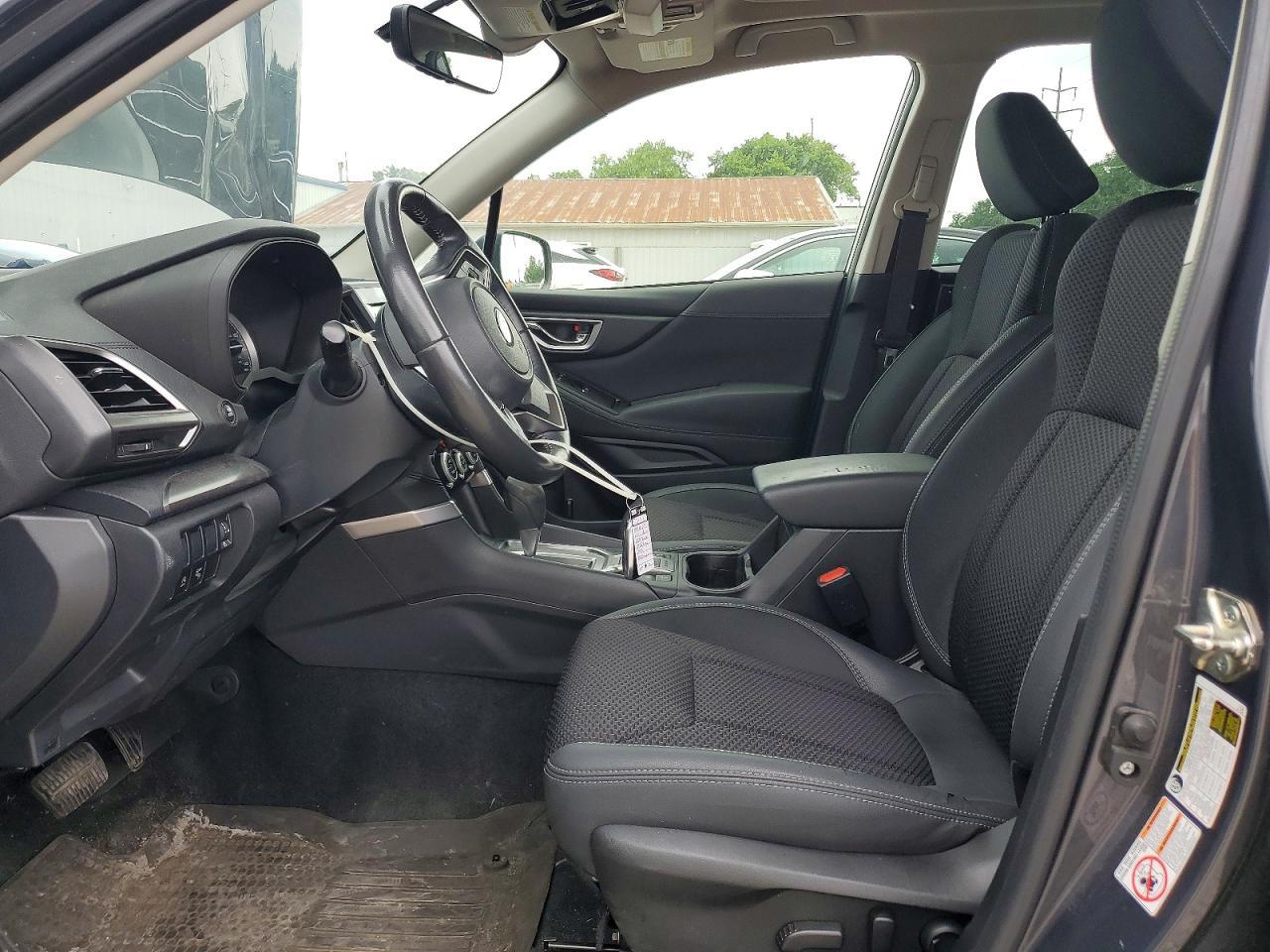 2020 SUBARU FORESTER