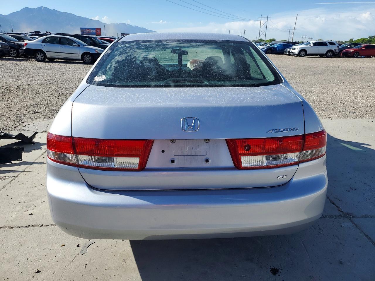 2004 HONDA ACCORD