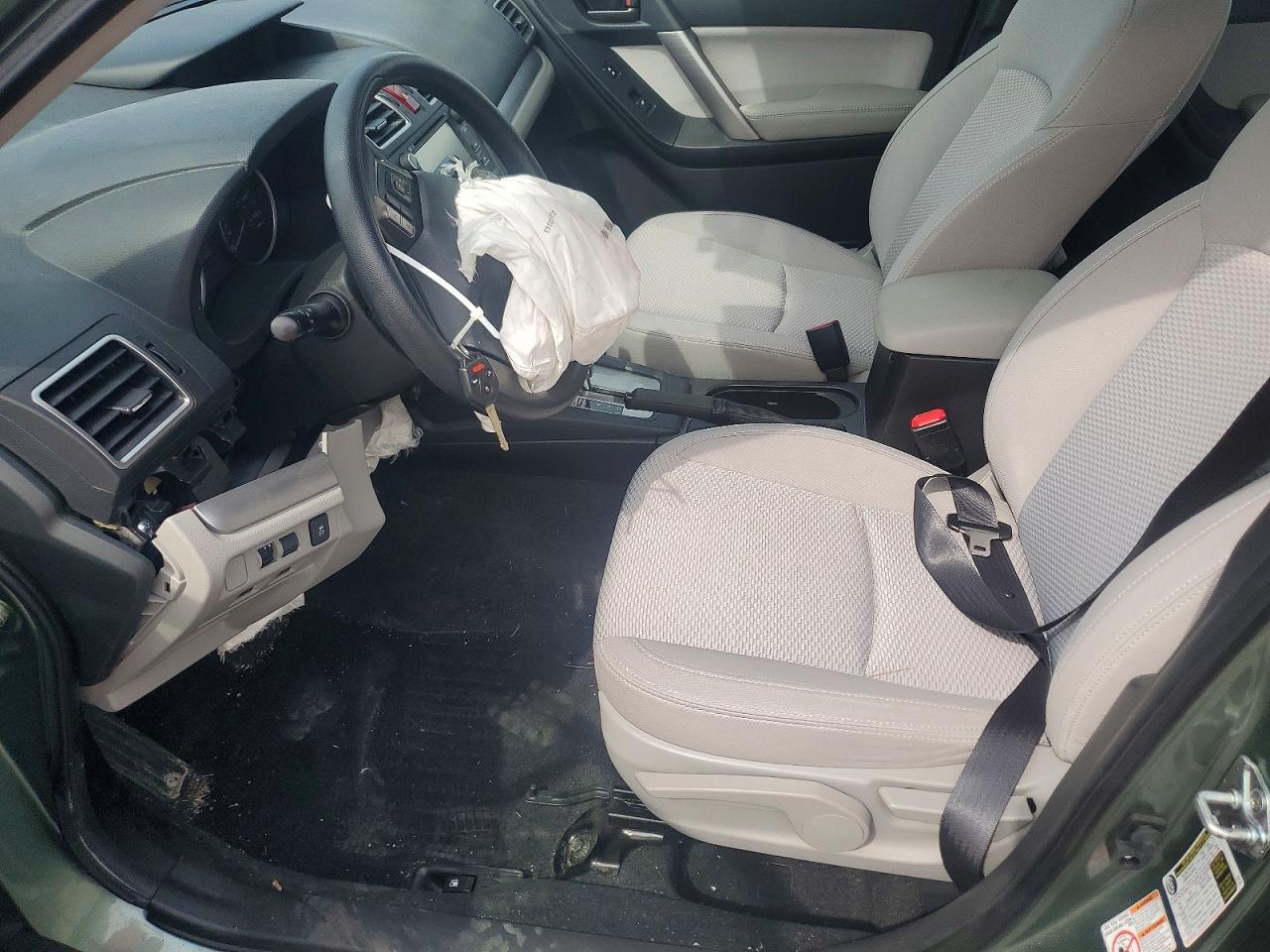 2016 SUBARU FORESTER