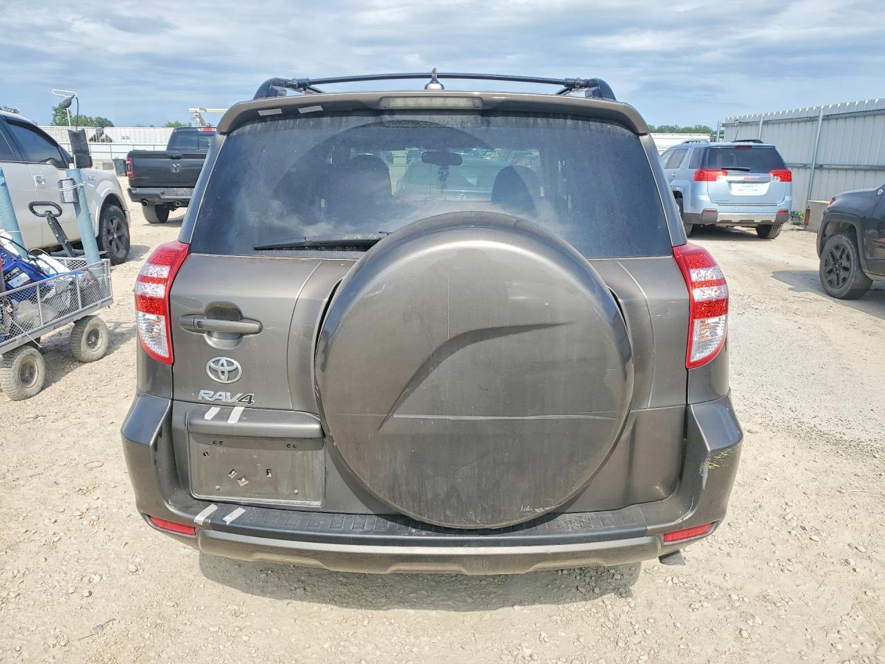 2011 TOYOTA RAV4