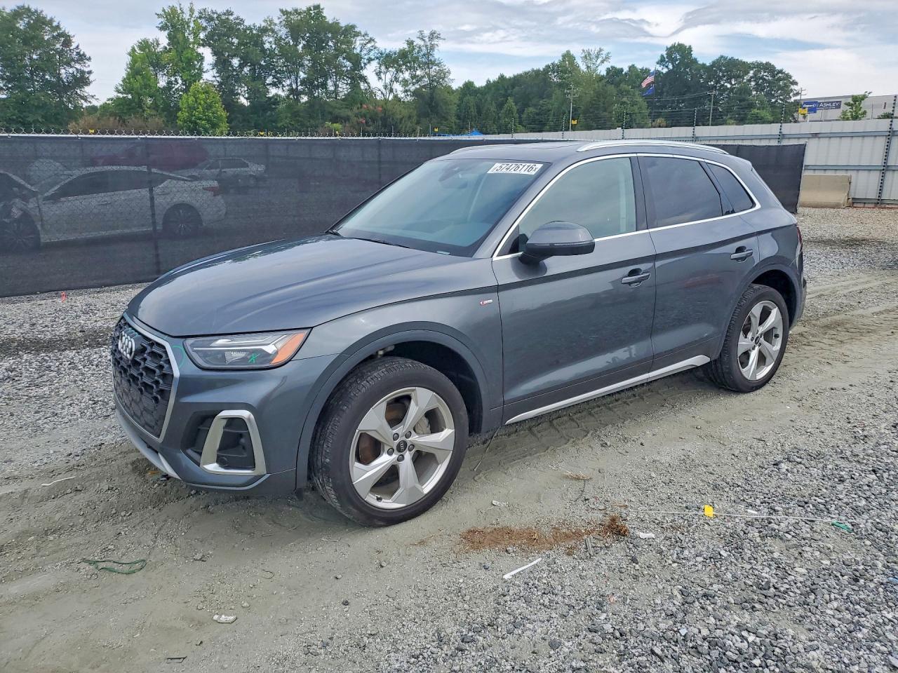 2022 AUDI Q5