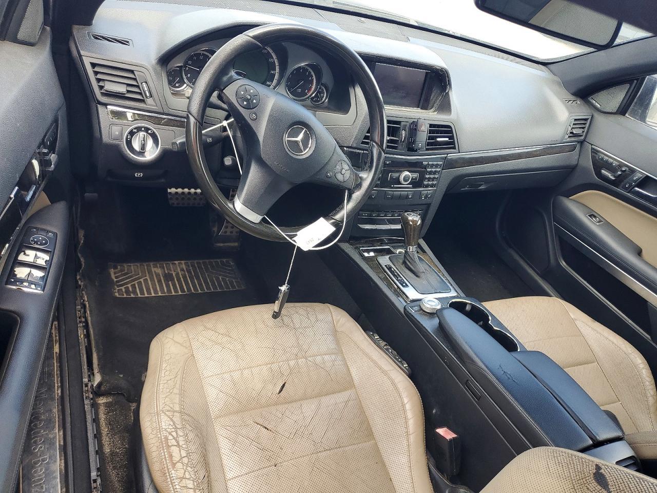 2011 MERCEDES-BENZ E-Class