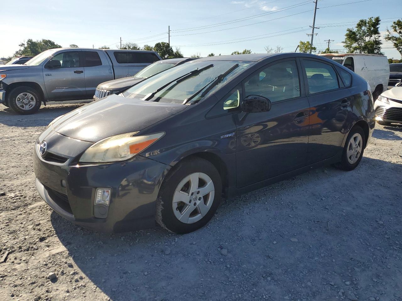 2011 TOYOTA PRIUS