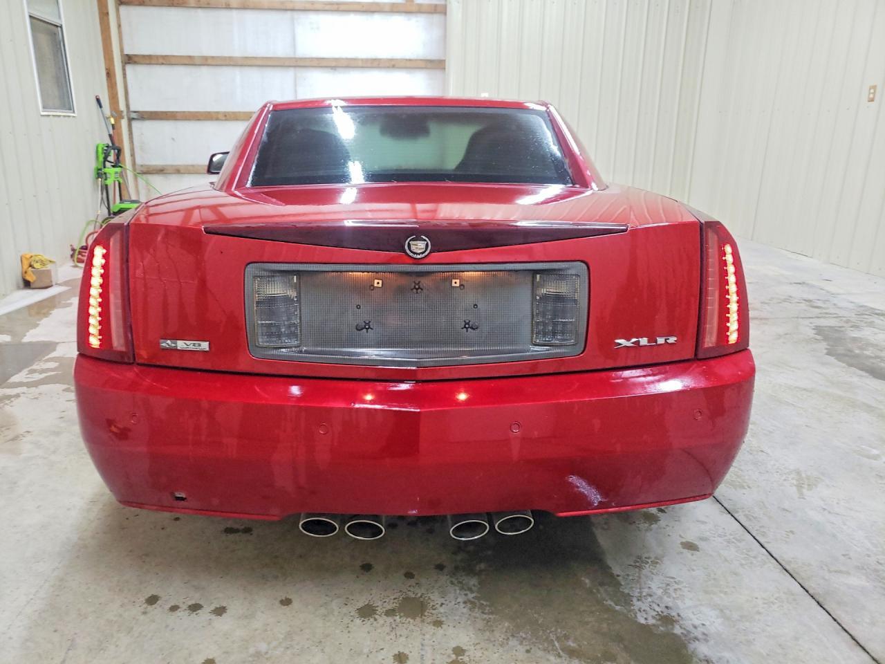 2005 CADILLAC Xlr