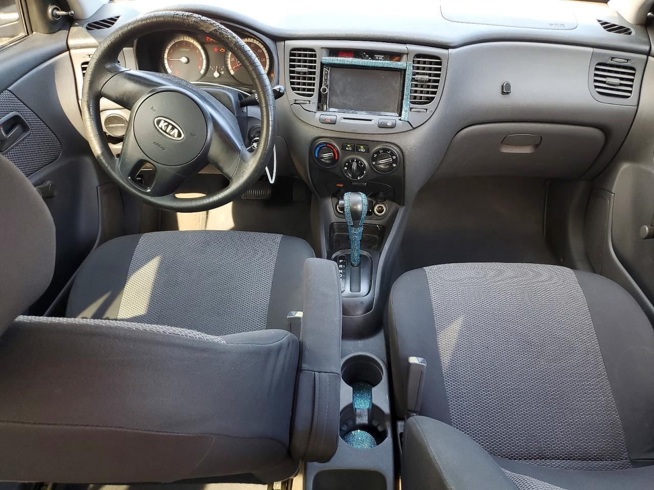 2010 KIA RIO