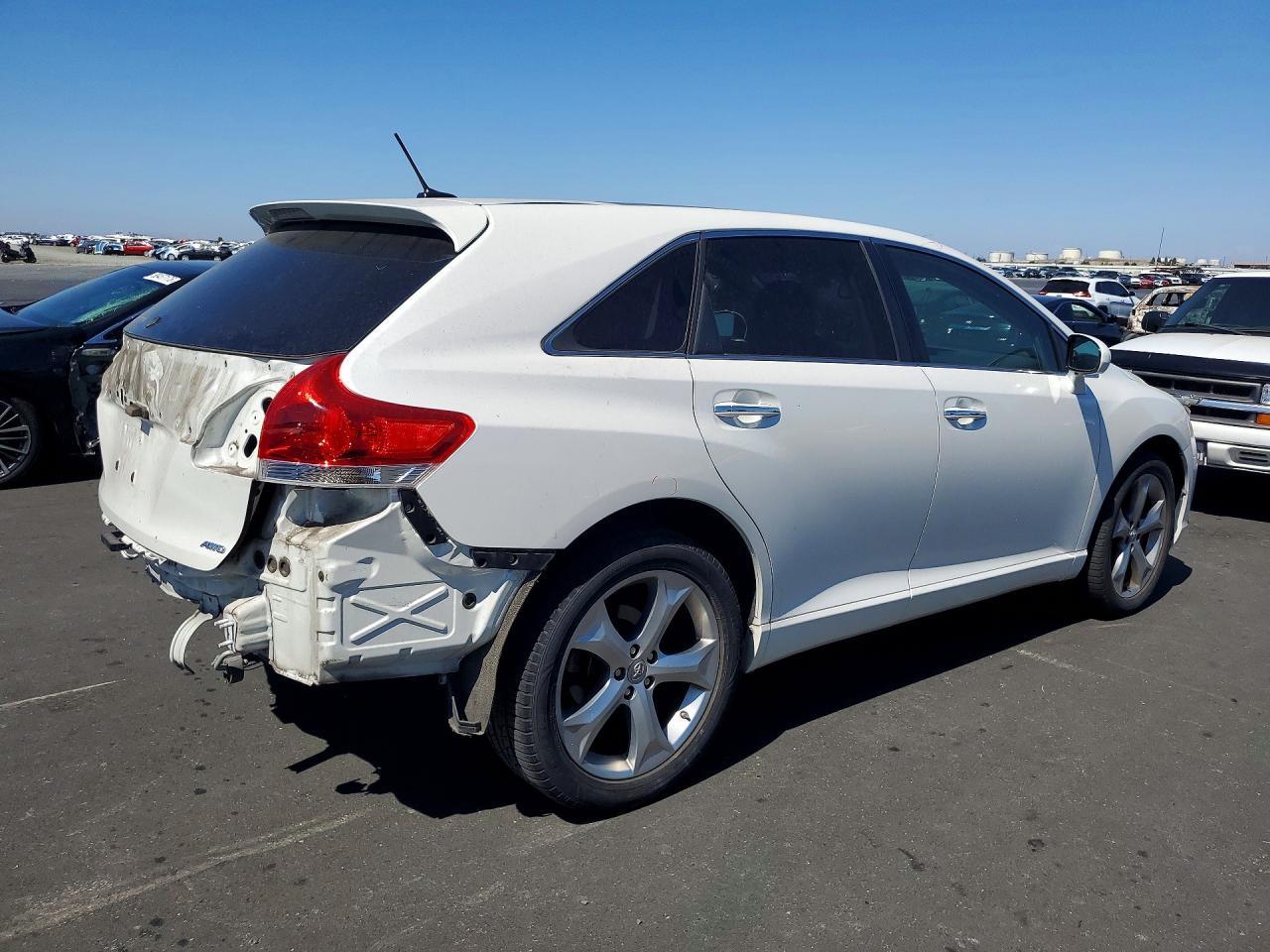 2011 TOYOTA VENZA
