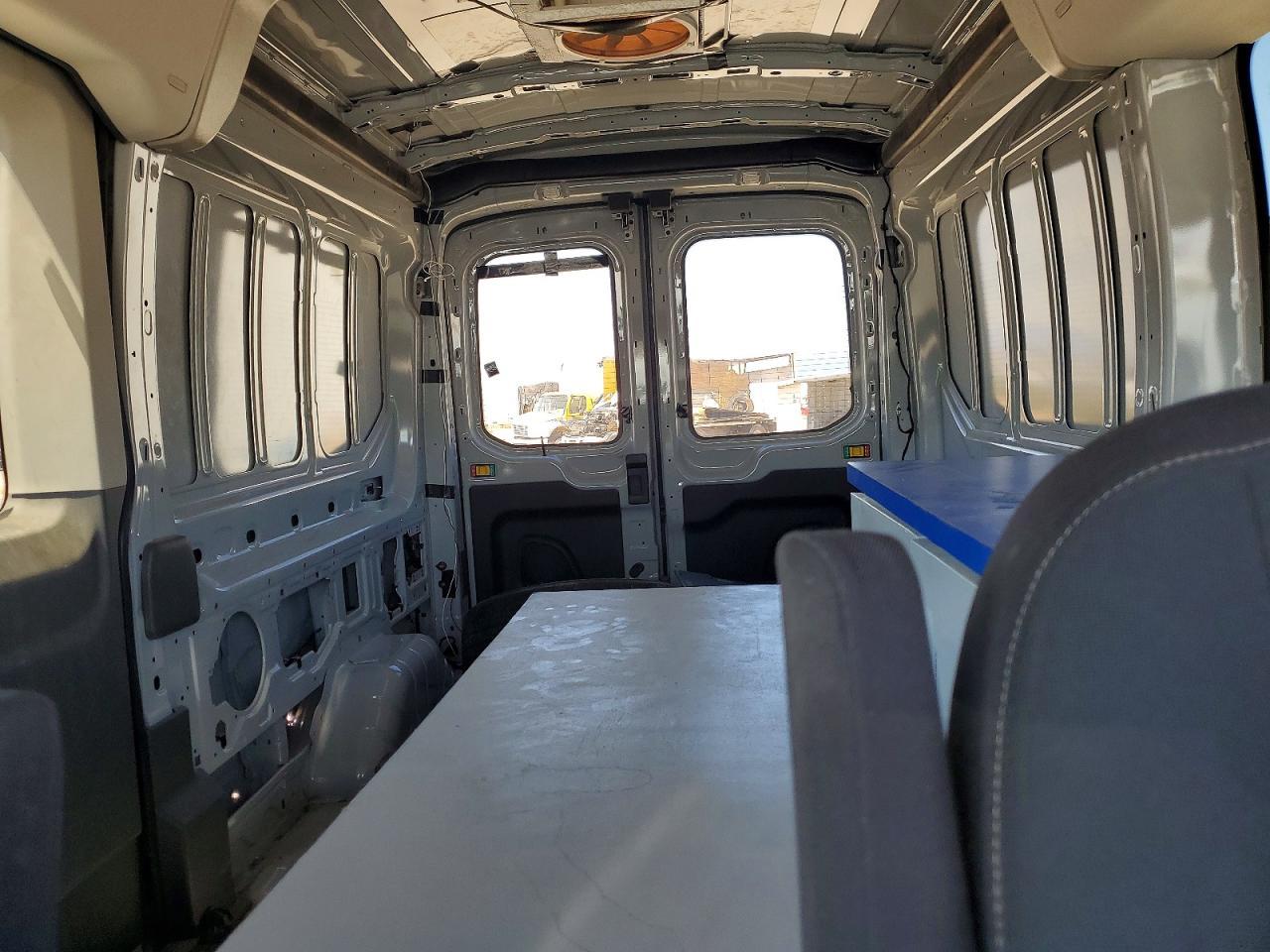 2021 FORD Transit