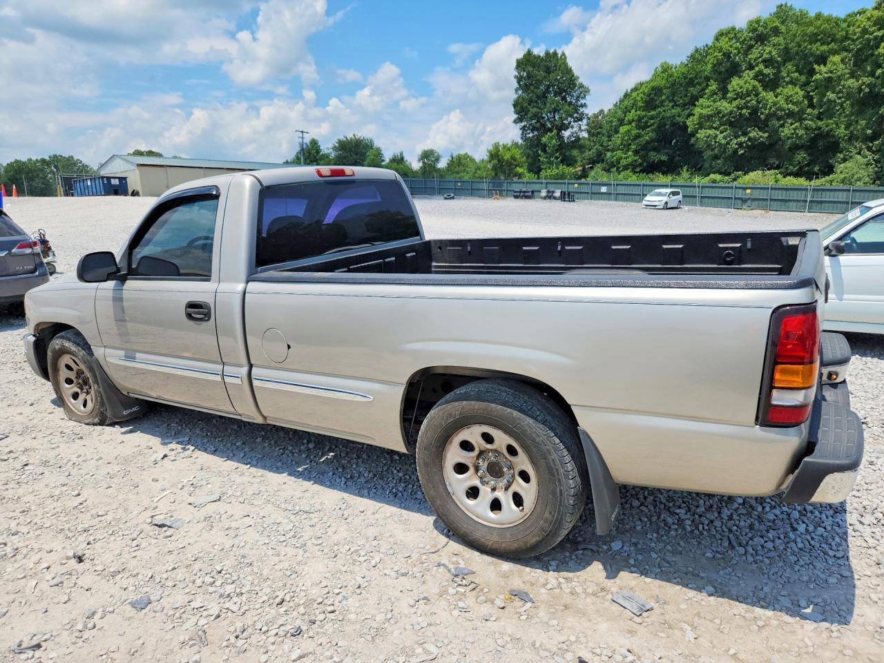 2005 GMC Sierra