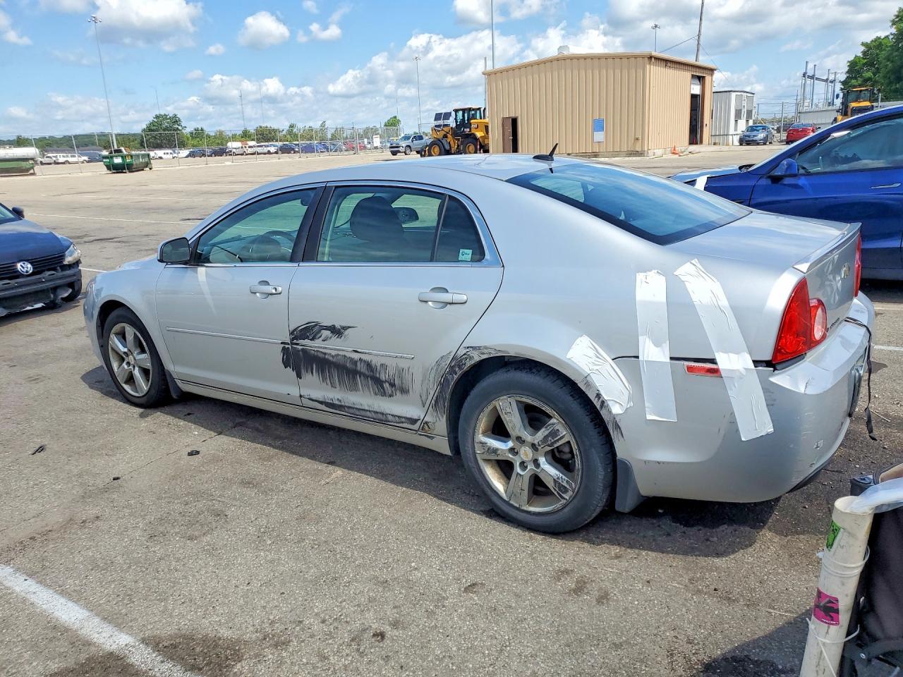 2011 CHEVROLET MALIBU