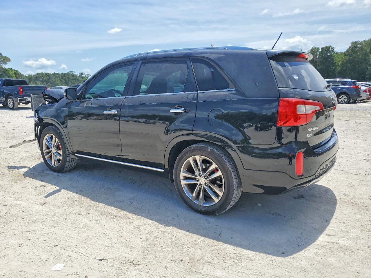 2014 KIA SORENTO