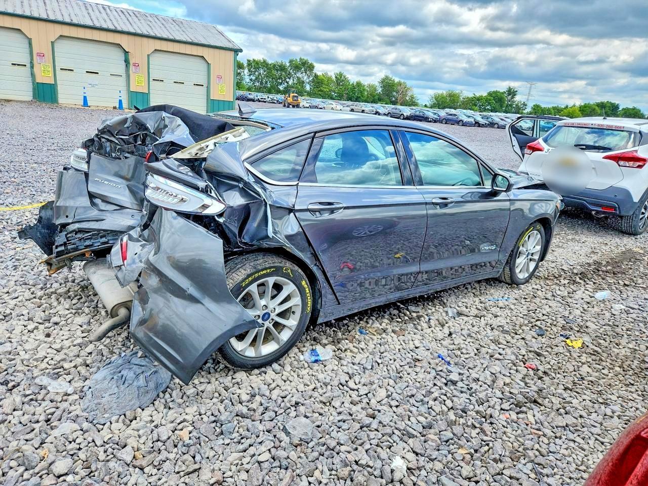 2019 FORD FUSION