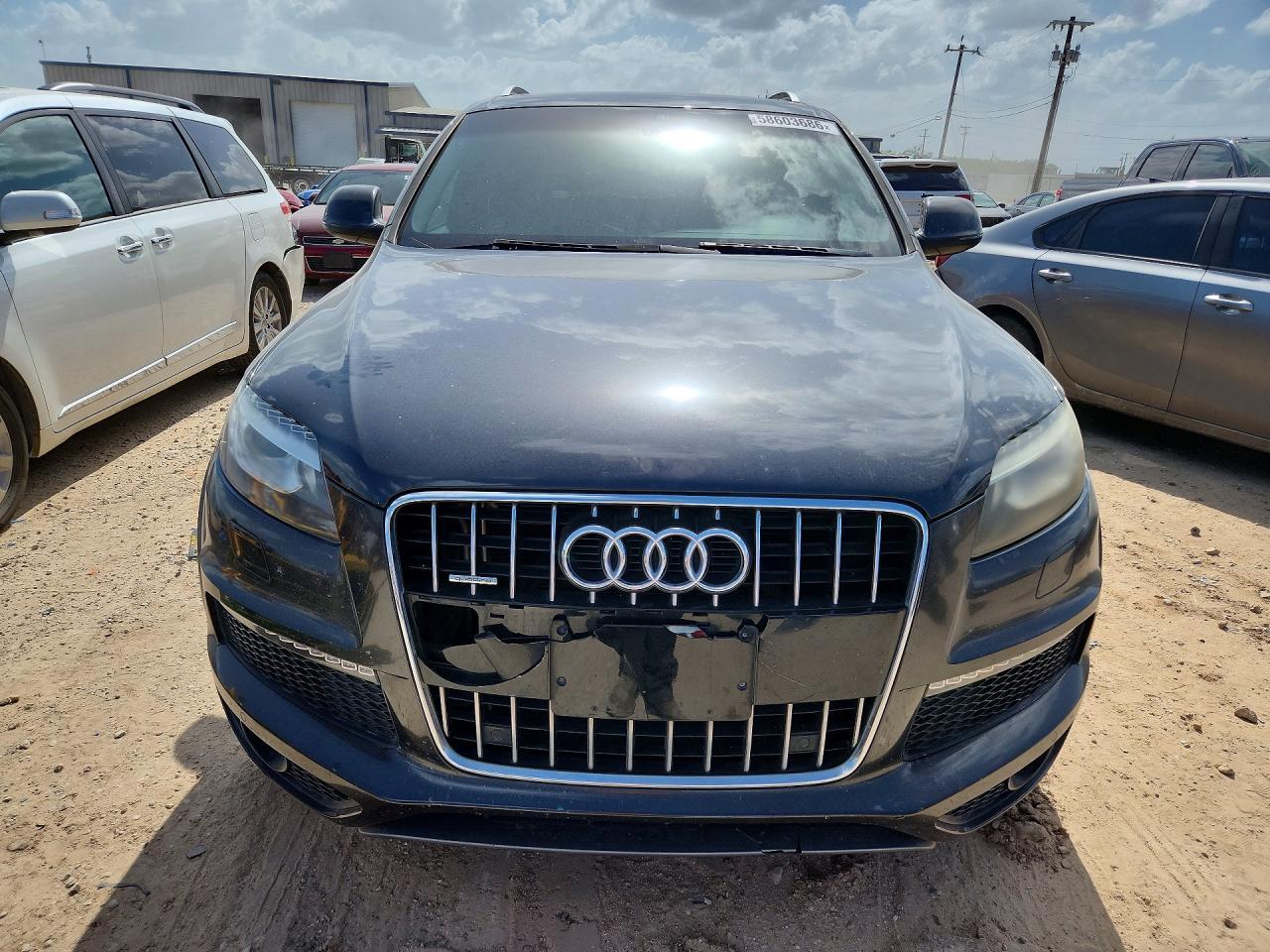 2012 AUDI Q7