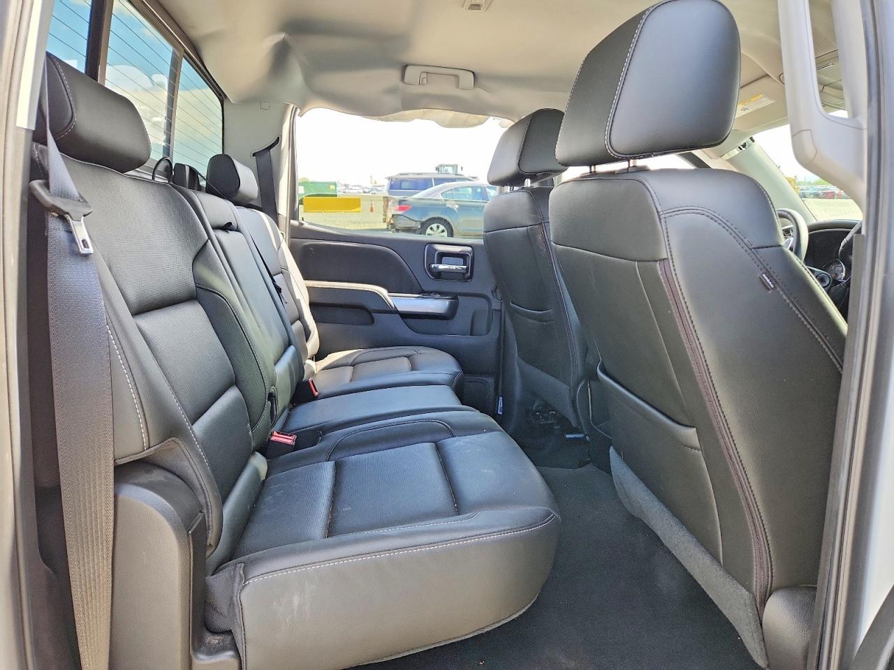 2018 CHEVROLET Silverado