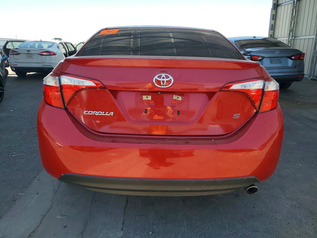 2015 TOYOTA COROLLA