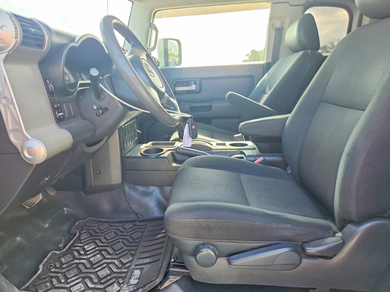 2007 TOYOTA FJ Cruiser