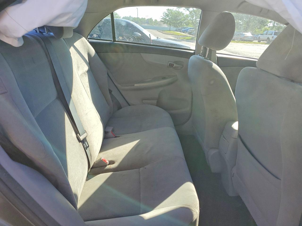 2012 TOYOTA COROLLA