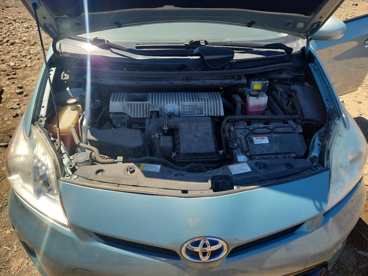 2015 TOYOTA PRIUS