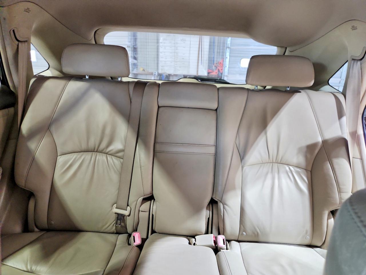2005 LEXUS Rx 330
