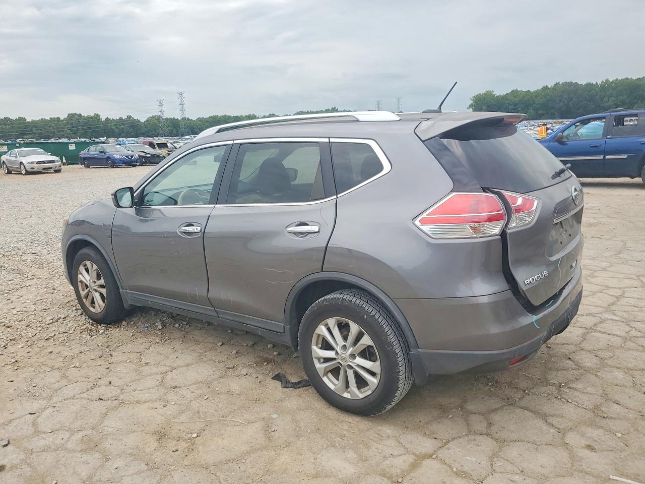 2015 NISSAN ROGUE