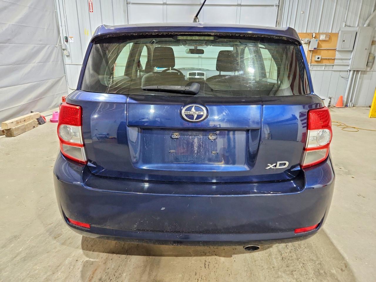 2014 SCION xD