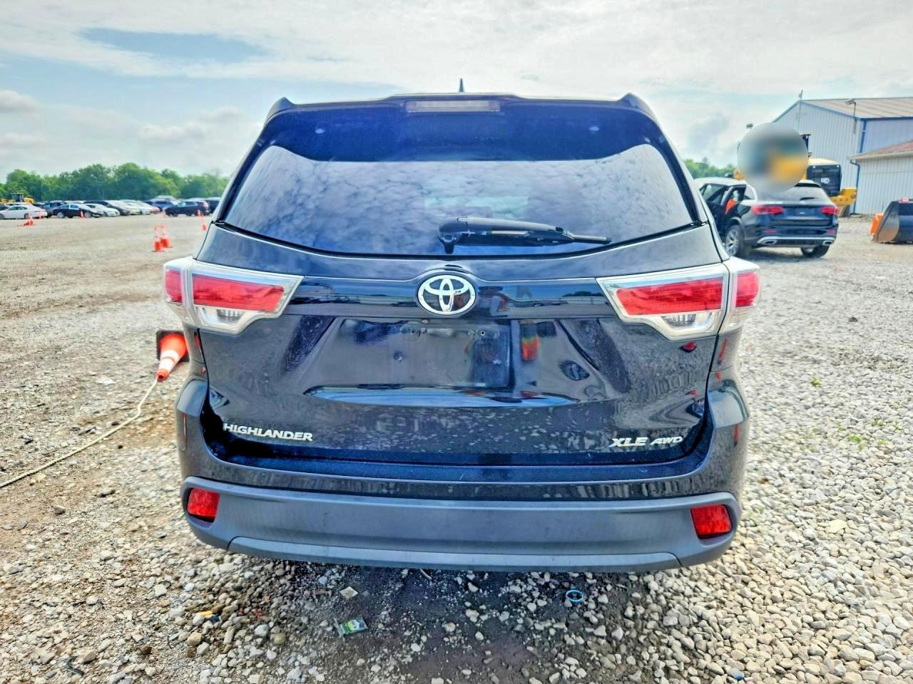 2014 TOYOTA HIGHLANDER