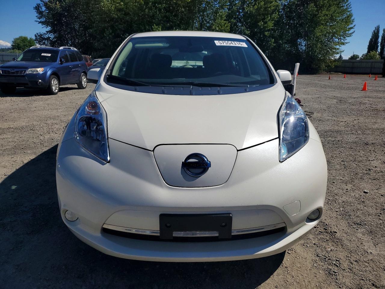2016 NISSAN LEAF