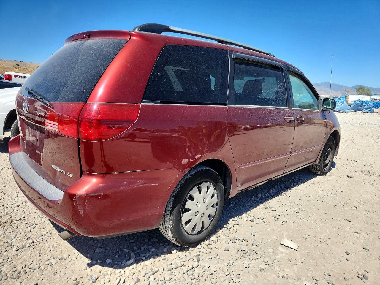 2005 TOYOTA SIENNA
