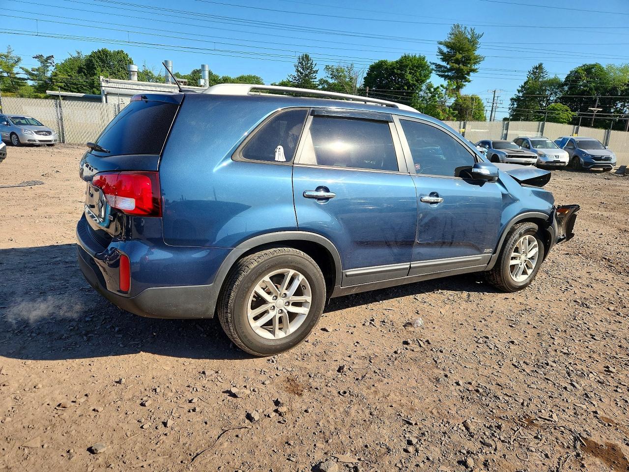 2015 KIA SORENTO