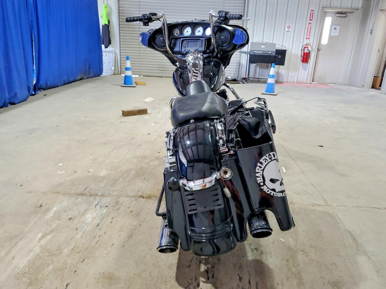 2015 HARLEY-DAVIDSON FLHX