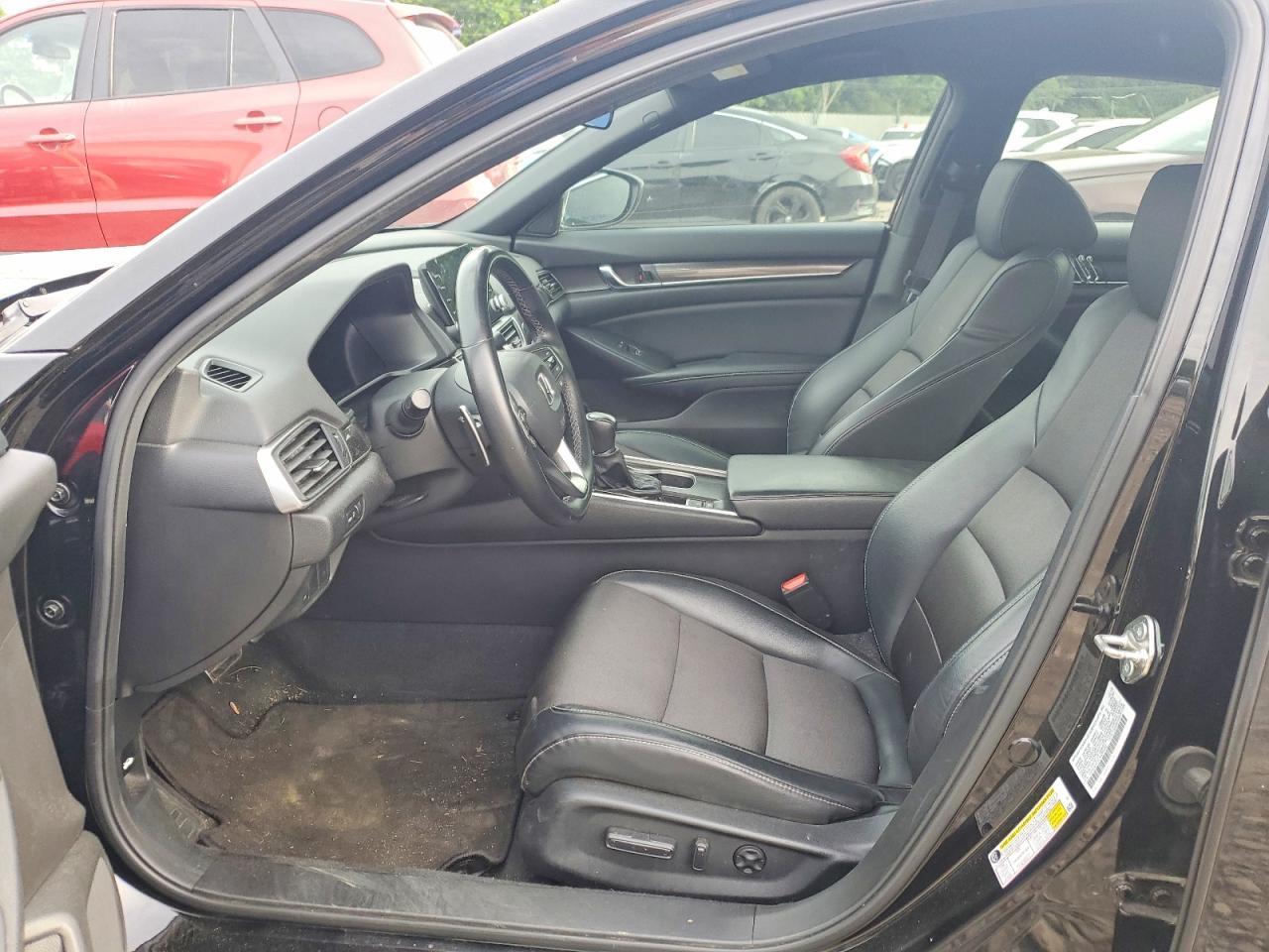 2018 HONDA ACCORD