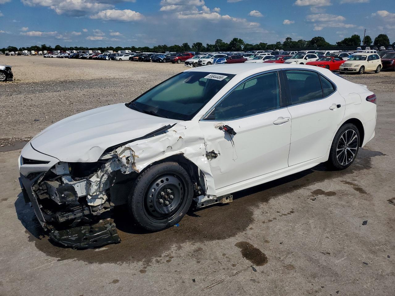 2019 TOYOTA CAMRY