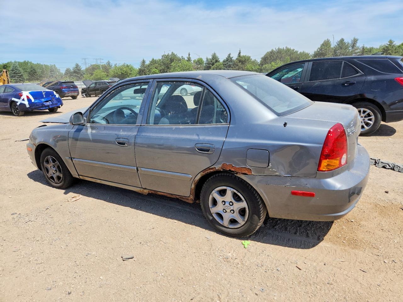 2004 HYUNDAI ACCENT