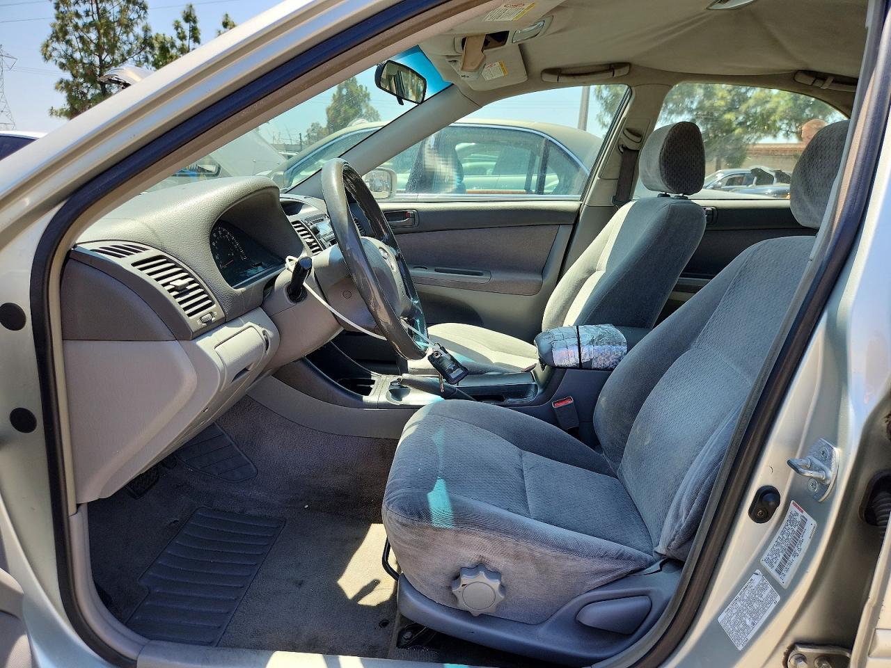 2002 TOYOTA CAMRY