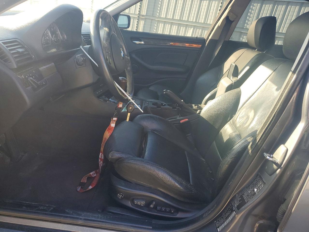 2002 BMW 3 SERIES