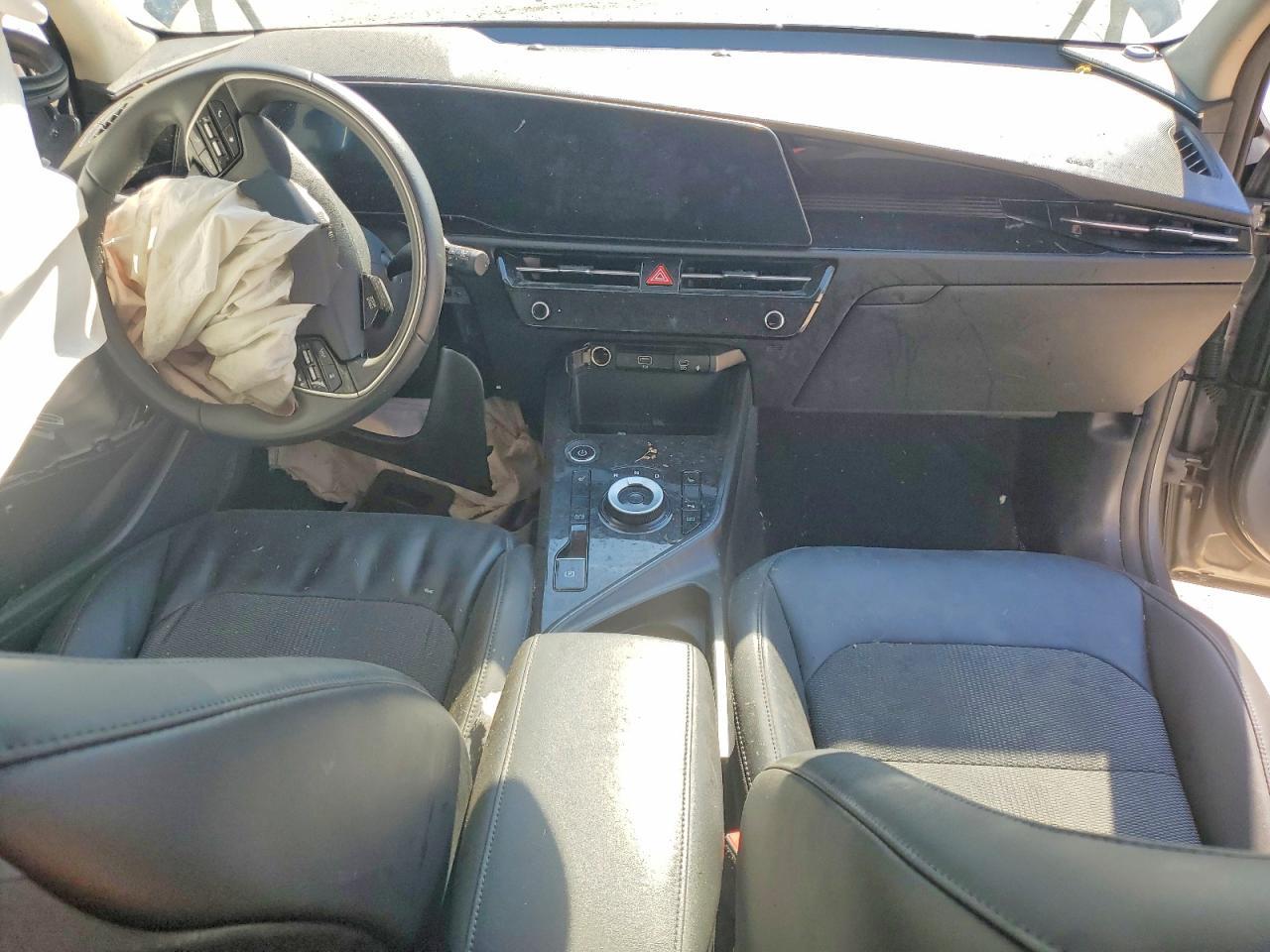 2023 KIA Niro
