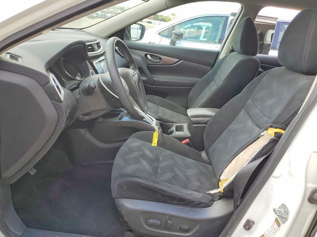 2015 NISSAN ROGUE