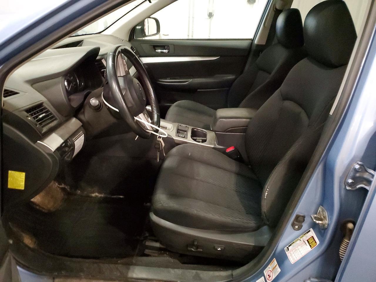2010 SUBARU Outback