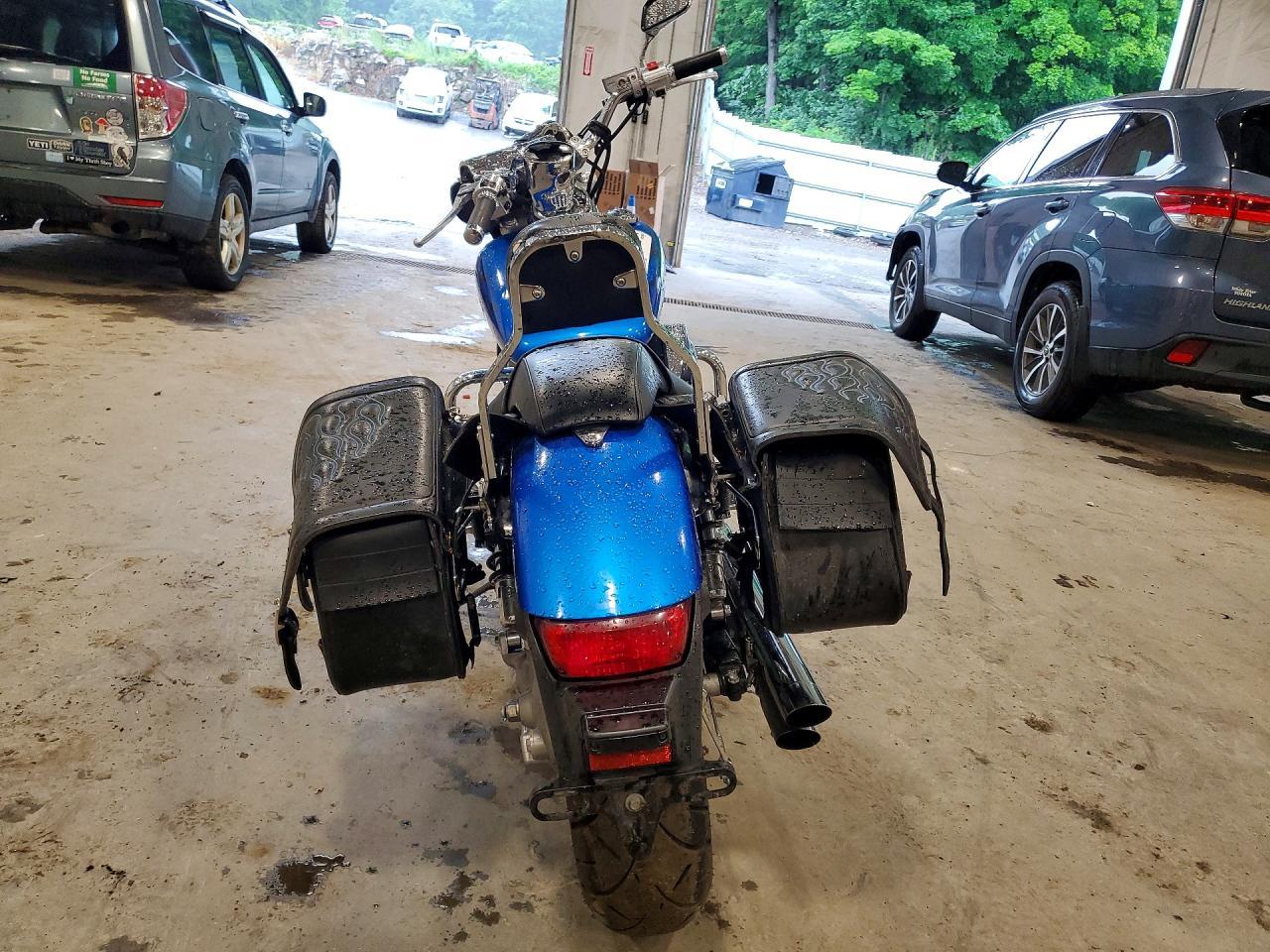 2014 HONDA Vt750