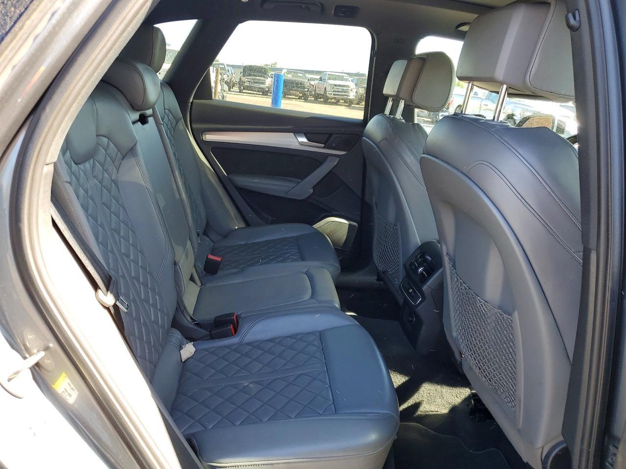 2018 AUDI SQ5
