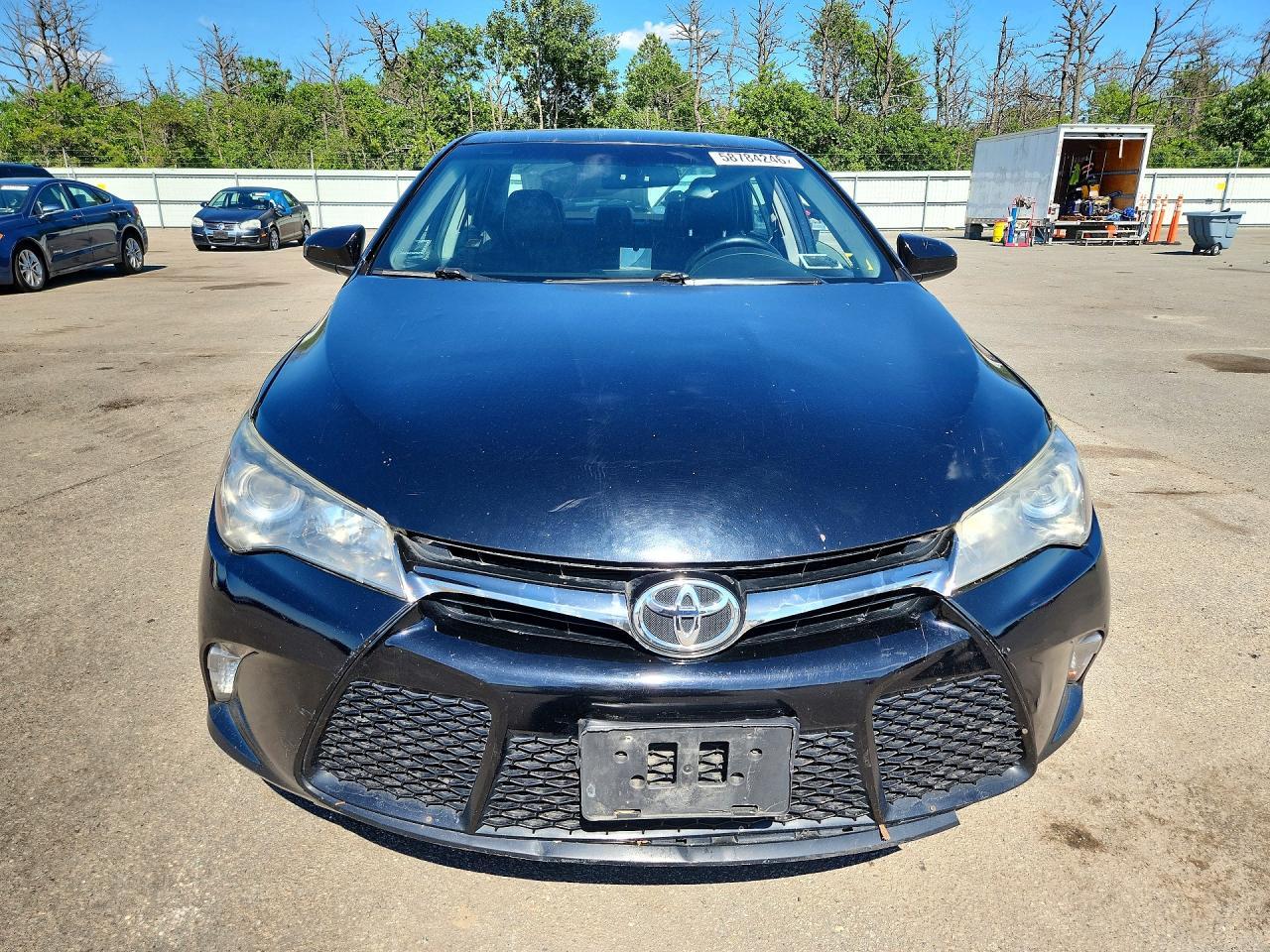 2015 TOYOTA CAMRY