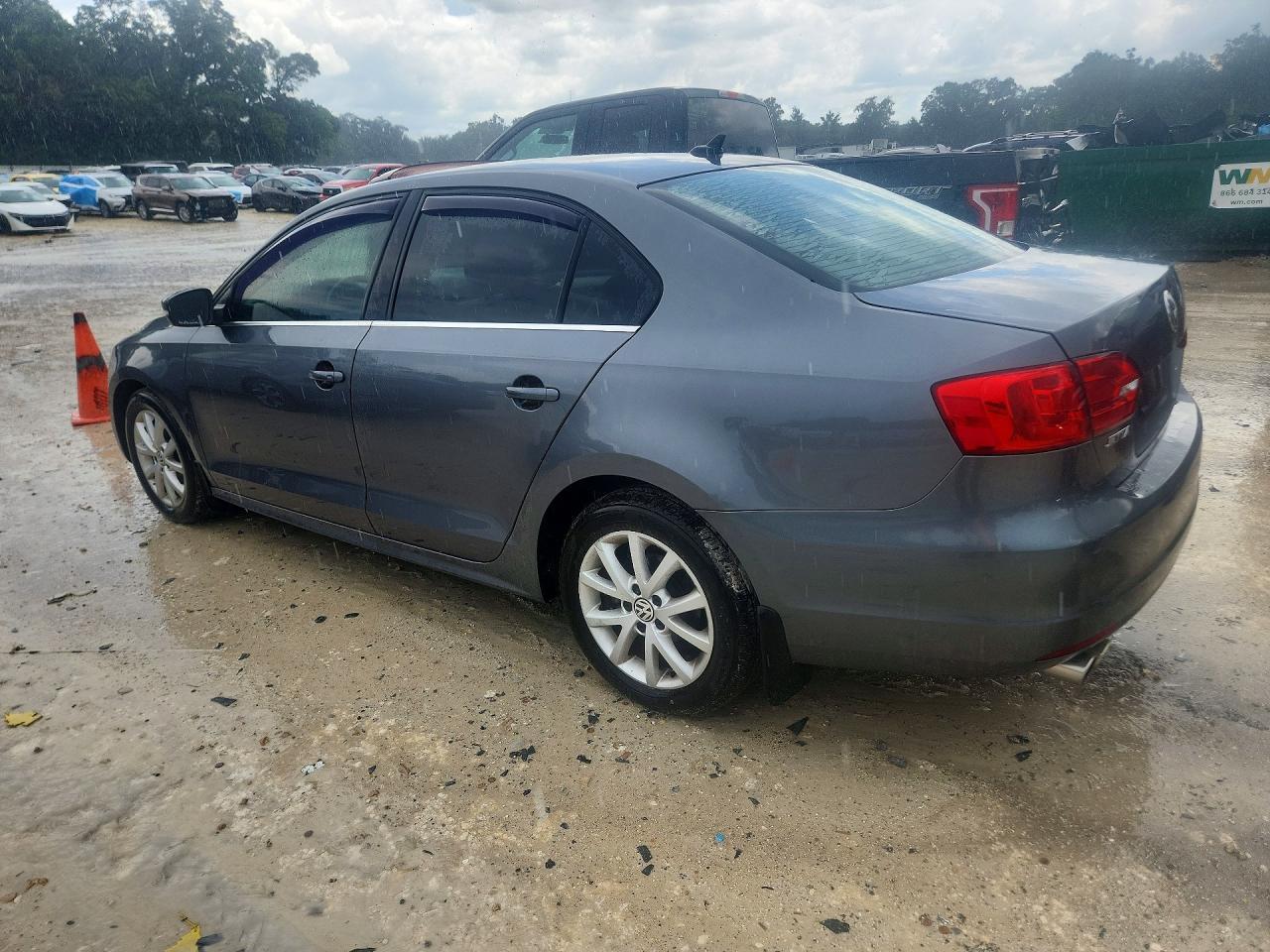 2014 VOLKSWAGEN JETTA