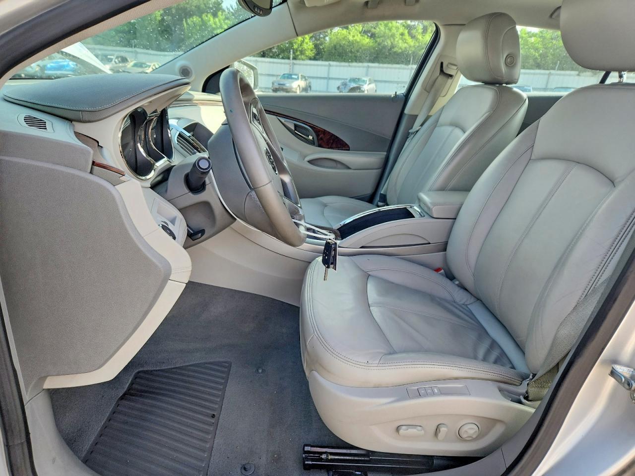 2010 BUICK LACROSSE