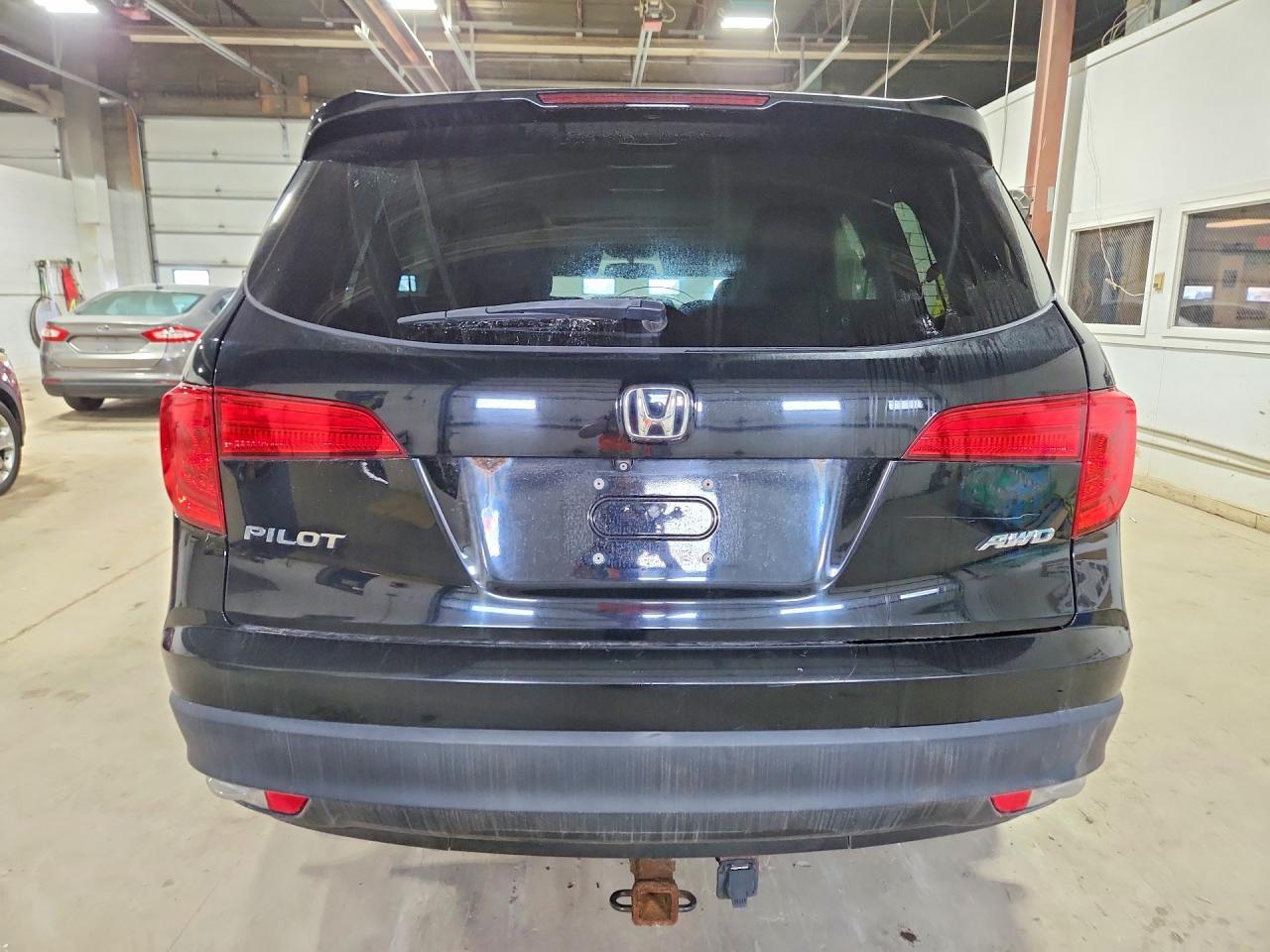2017 HONDA PILOT