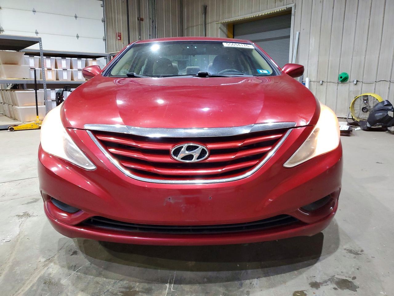 2011 HYUNDAI SONATA