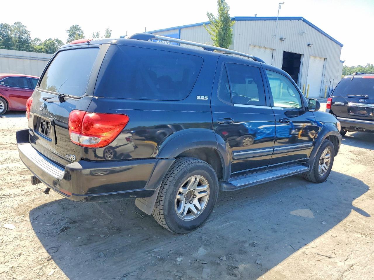 2005 TOYOTA Sequoia